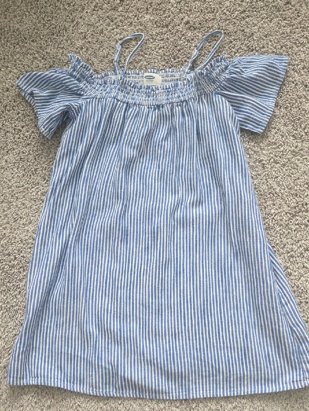 Old Navy Blue and White Striped Top Girl Size 6/7